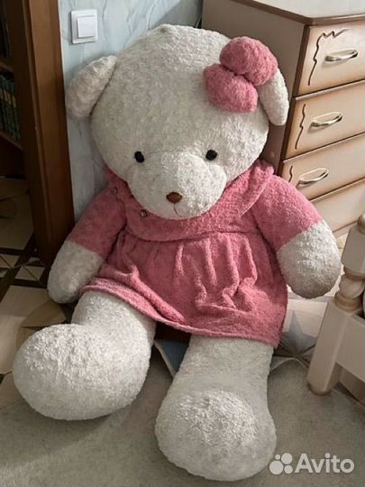 Большая плюшевая игрушка