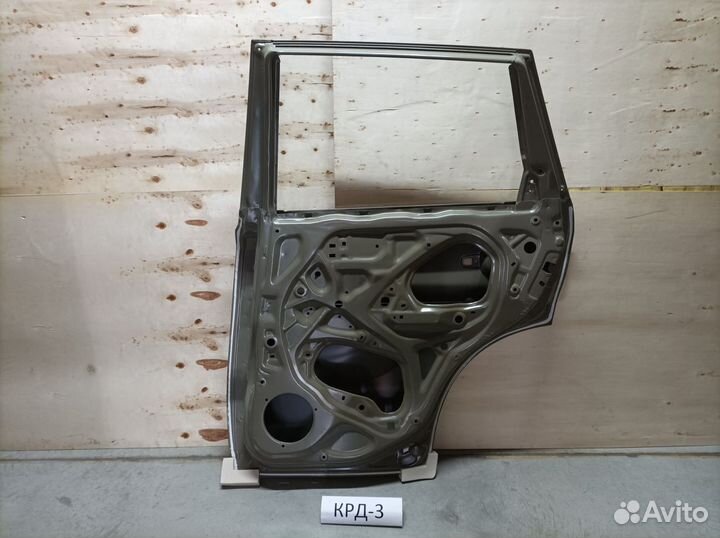 Дверь задняя правая Suzuki Vitara 2015