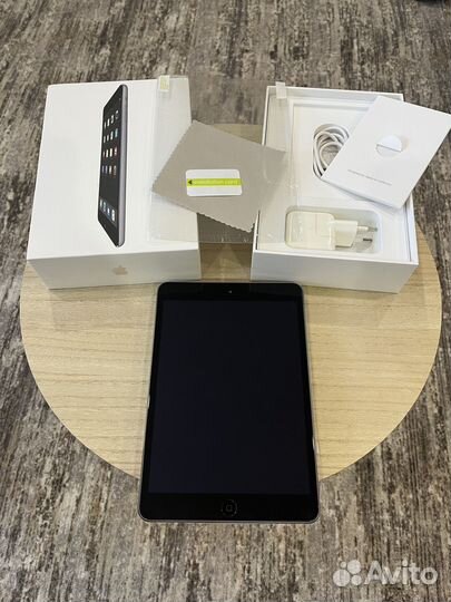 Продам iPad mini 2 16GB WiFi (в идеале)