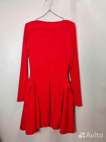 Новое мини платье 48р