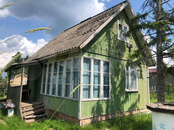 Дача 40 м² на участке 6 сот.