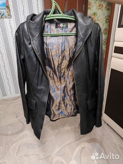 Куртка кожаная женская