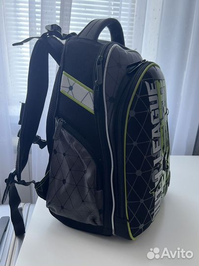 Школьный рюкзак