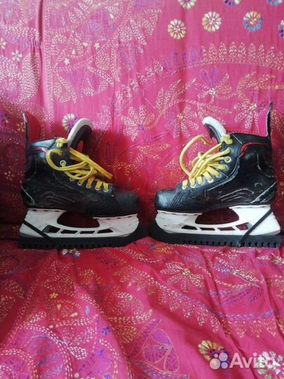 Коньки хоккейные 38.5 размер