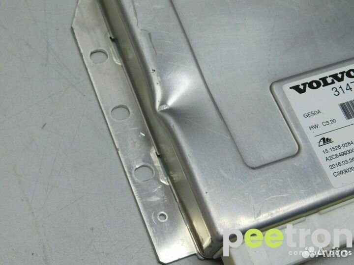 Б/У Б/У Блок управления двигателем 31476130 volvo