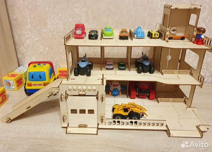 Парковка сервис и сити гараж Паркинг