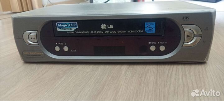 Видео магнитофон lg + телевизор