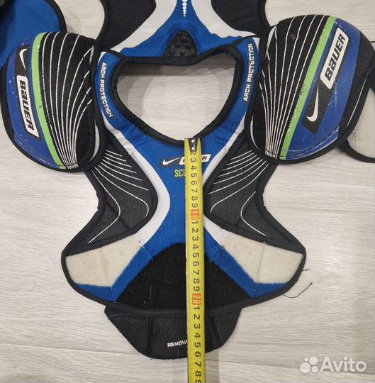 Нагрудник хоккейный bauer