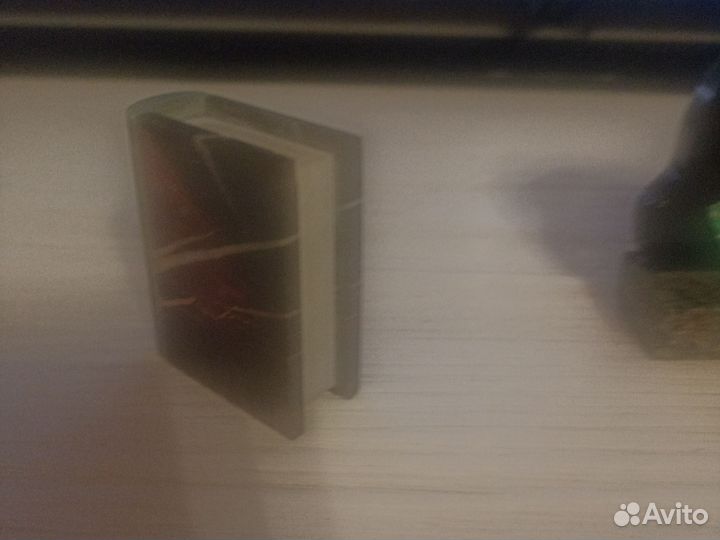 Книга сувенир из камня