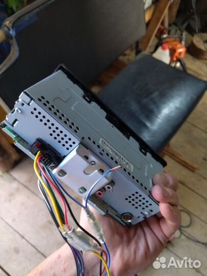 Продам магнитолу