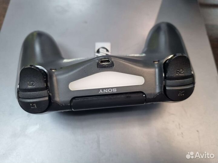 Джойстик на ps4 оригинал