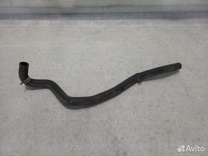 Патрубок сист охлаждения Sandero 2 (924100772R)