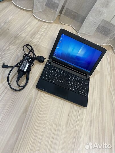 Нетбук eMachines