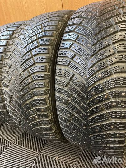 Michelin X-Ice North 4 225/45 R18 и 255/40 R18