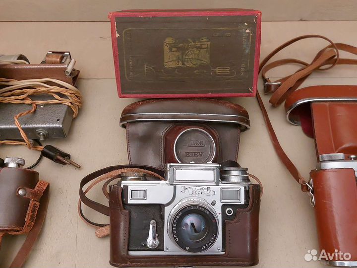 Пленочный фотоаппарат СССР Киев 3 Смена Искра