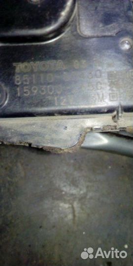 Дворник Toyota Land Cruiser Prado J150 1KD 2010