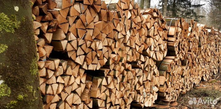 Дрова рядом