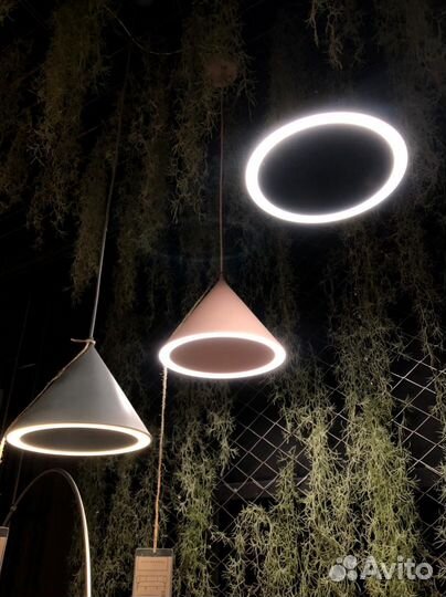 Потолочный дизайнерский светильник