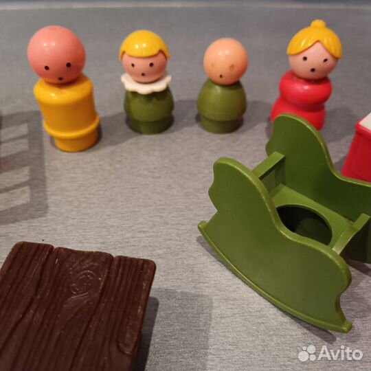 Игрушки Семья