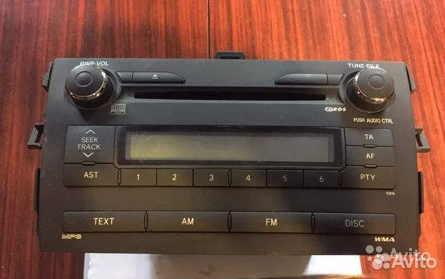 Штатное головное устройство Тойота королла