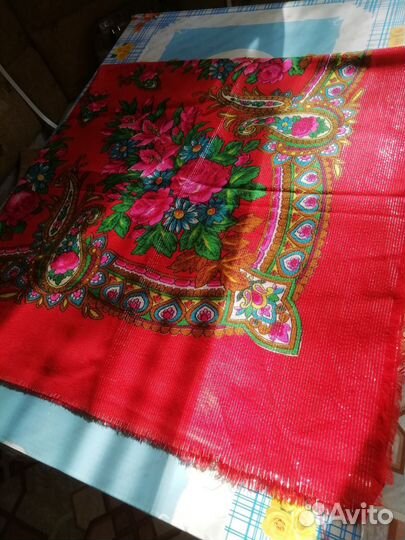 Платок шерстяной с люрексом СССР