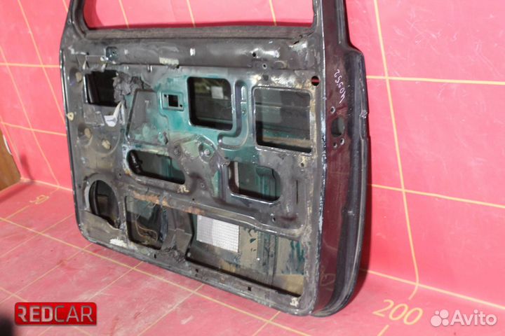 Дверь передняя прав LADA Niva