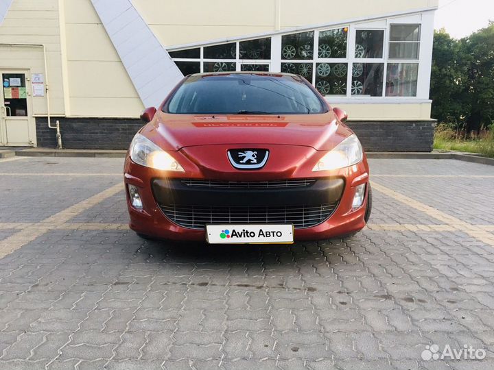 Peugeot 308 1.6 AT, 2010, 220 000 км