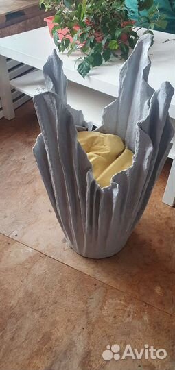 Горшок для цветов или лежак для котов