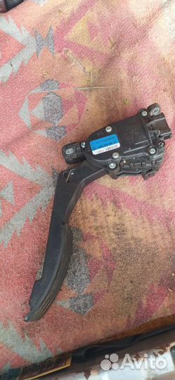 Педаль газа для renault duster