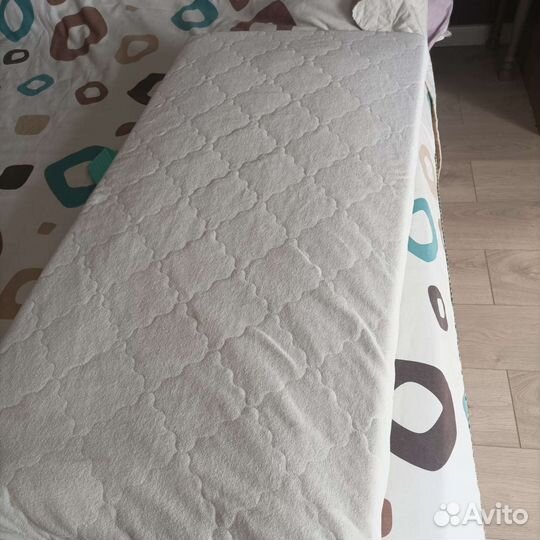 Кроватка детская с матрасом бу