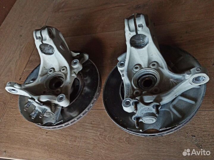 Поворотный кулак volkswagen Passat B6 B7 CC