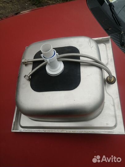 Мойка кухонная из нержавейки бу в комплекте