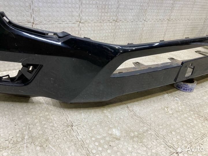 Бампер передний Toyota Land Cruiser 300 2021