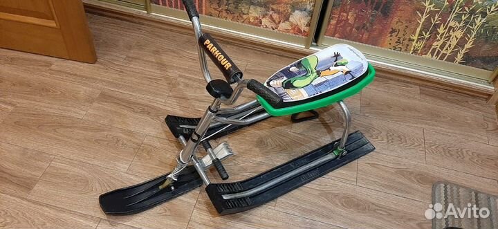 Детские зимние санки с рулем