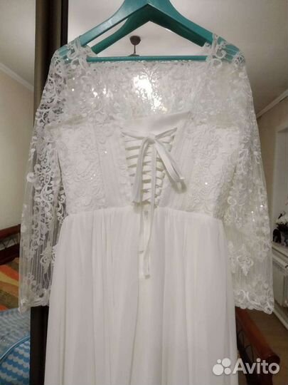 Свадебное платье