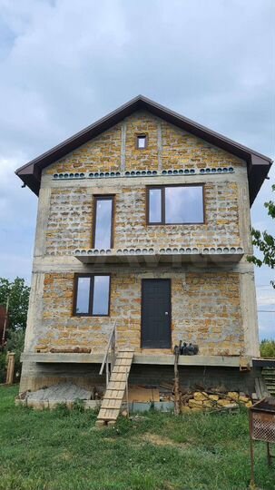 Дом 168 м² на участке 4,7 сот.