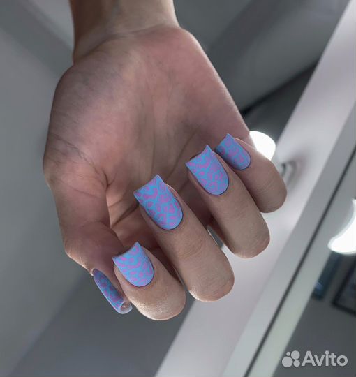 Маникюр, педикюр