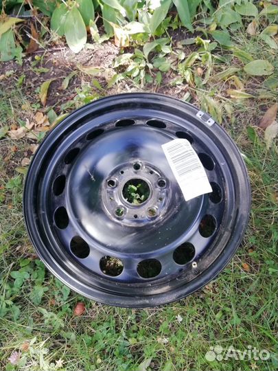 Диск стальной оригинал R16 на Шкоду Октавиа А5