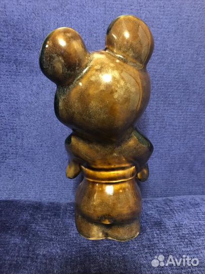 Олимпийский мишка,Московский завод «Изолятор»