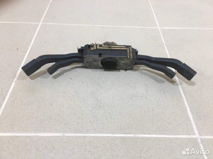 Переключатель подрулевой в сборе Audi 100/200 44 1