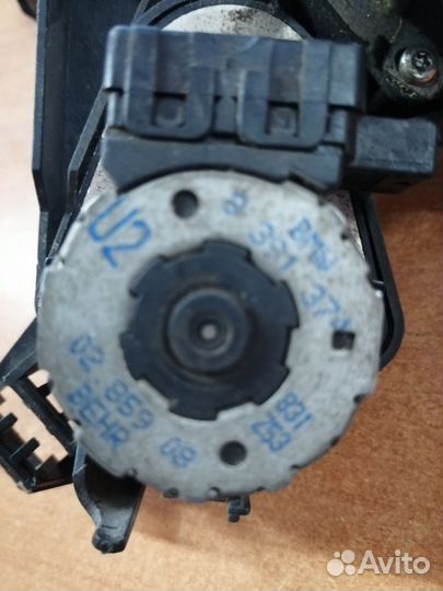 Сервопривод печки BMW E46/E38 8391374