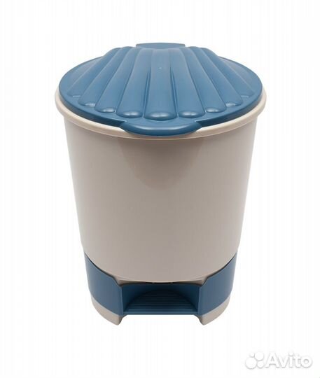 Мусорное ведро с педалью