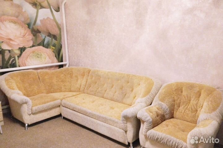 Угловой диван бу