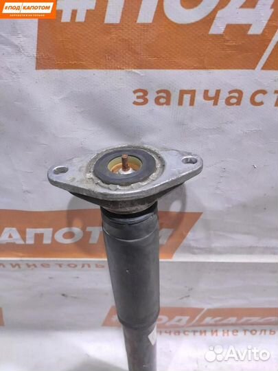 Стойка амортизатора задняя Volvo S60 2 2012