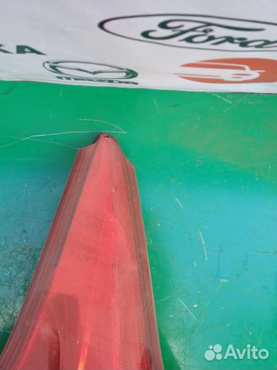 Фонарь задний Ford Focus 3 хетчбэк