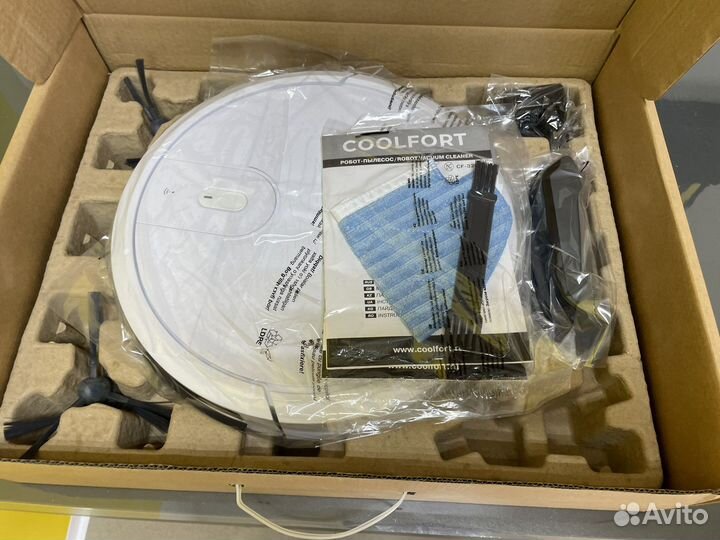 Новый моющий робот пылесос Coolfort cf-3205
