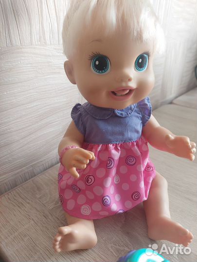 Интерактивная кукла baby alive
