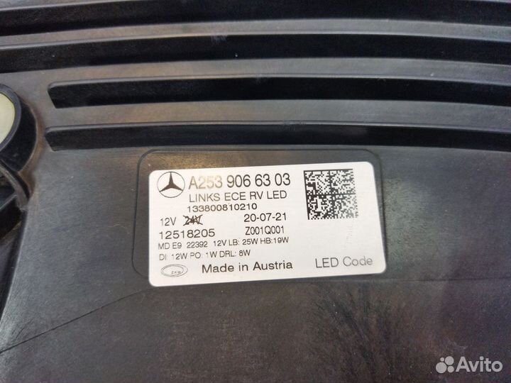 Фара левая GLC