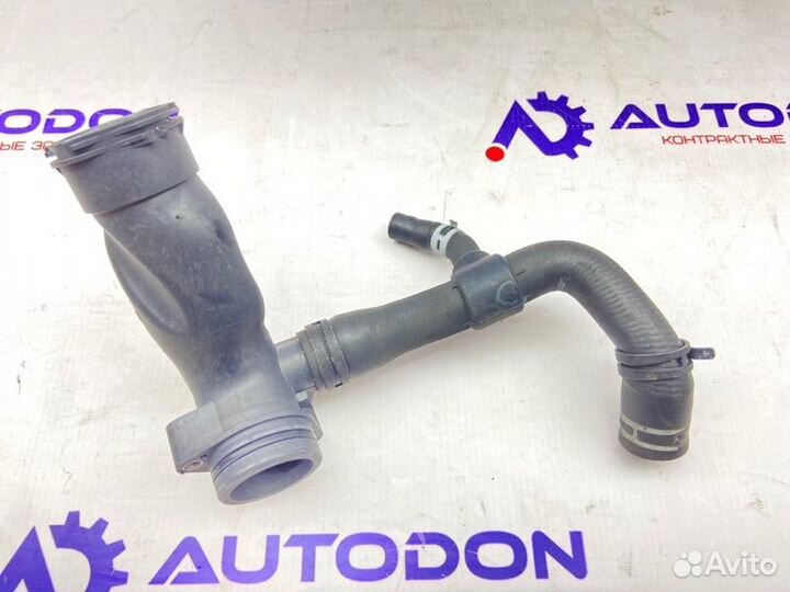 Патрубок системы охлаждения Mercedes E-Класс W212