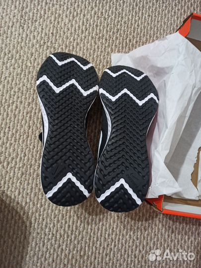 Кроссовки nike revolution 5